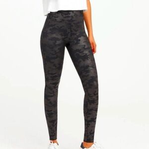 SPANX Black and Gray Camouflage High-Rise Leggings